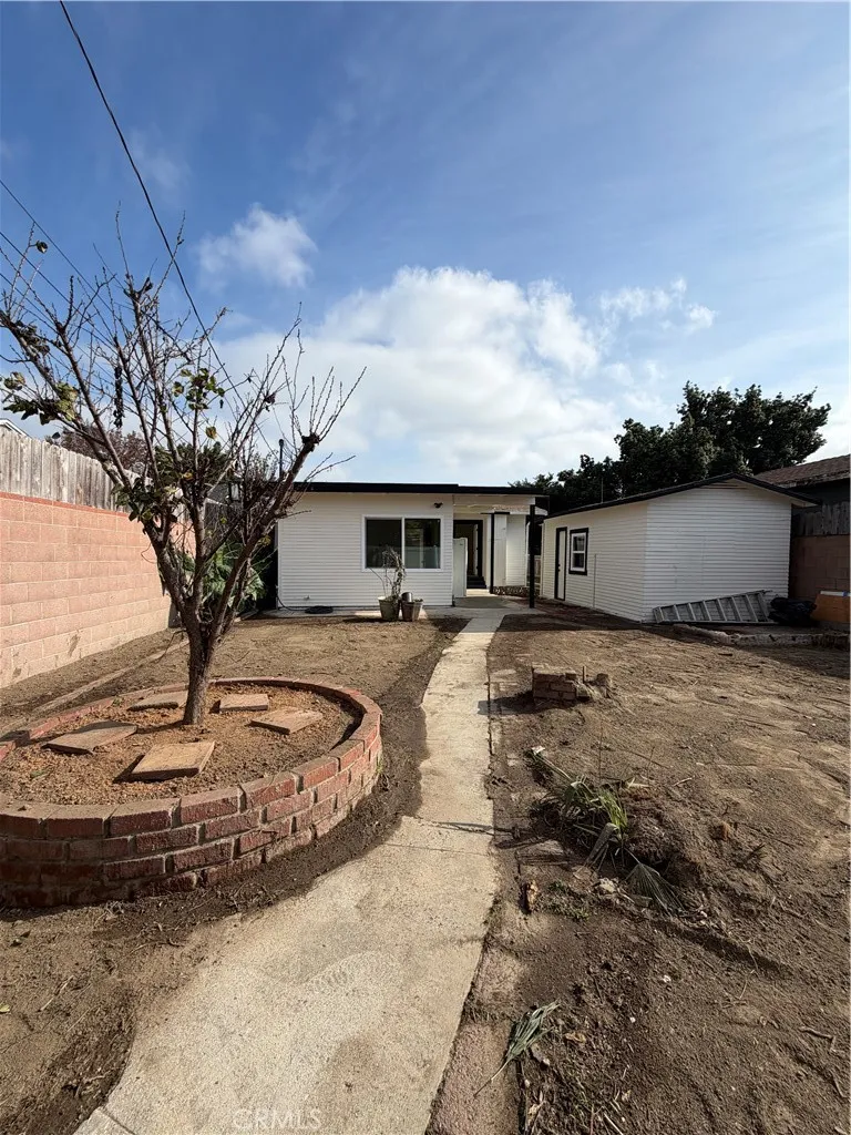 5493 Cerritos, Long Beach, California 90805 home-pic-14