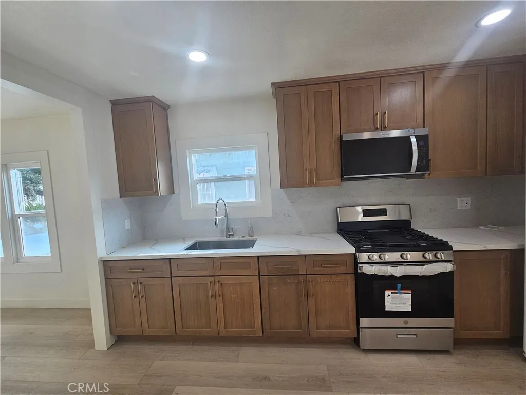 5493 Cerritos, Long Beach, California 90805 home-pic-5