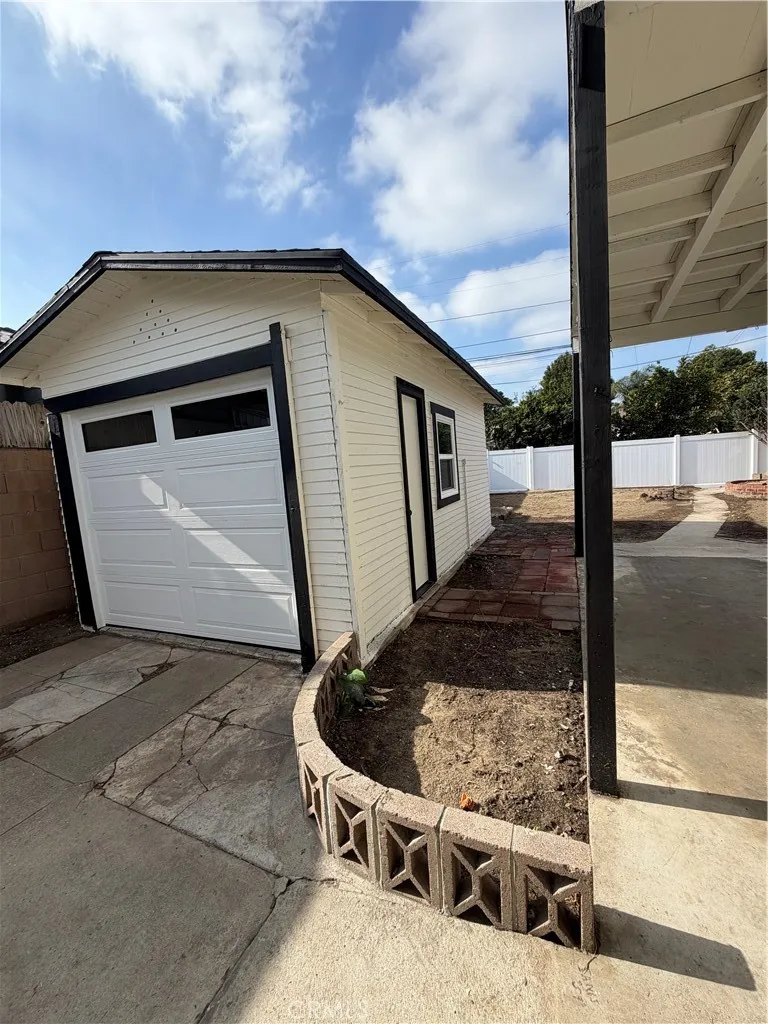 5493 Cerritos, Long Beach, California 90805 home-pic-13