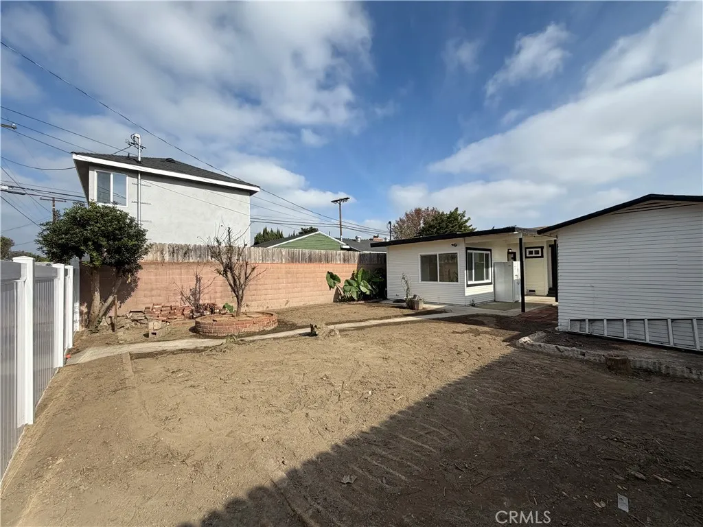 5493 Cerritos, Long Beach, California 90805 home-pic-15