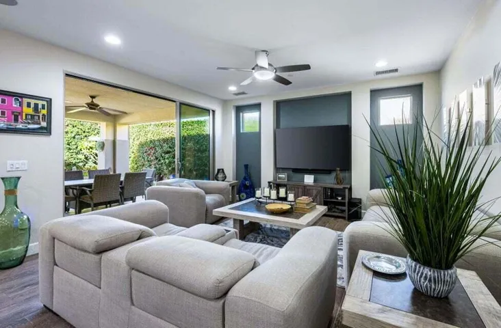 20251209212104753685000000-o