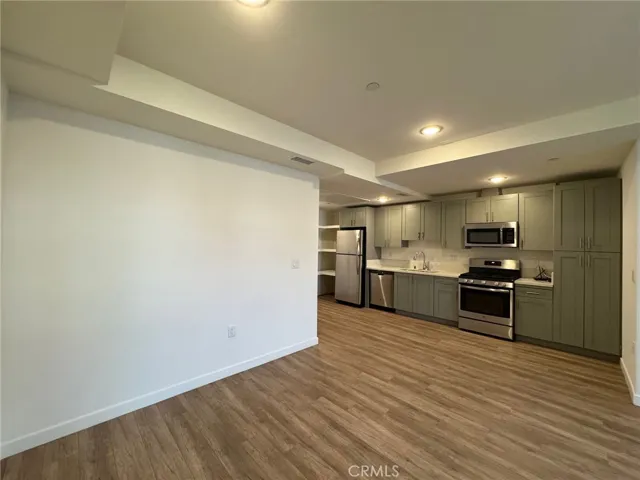1025 S Berendo Street 304, Los Angeles, California 90006