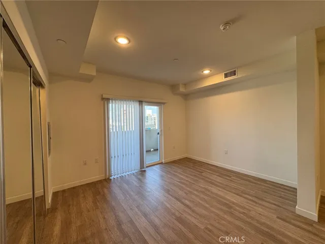 1025 S Berendo Street 304, Los Angeles, California 90006