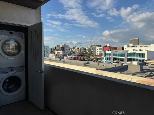 1025 S Berendo Street 304, Los Angeles, California 90006