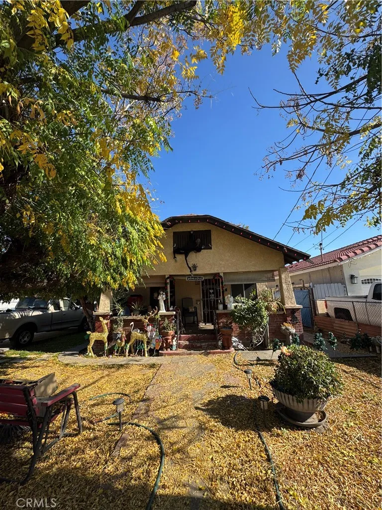 755 Harris, San Bernardino, California 92411 home-pic-0