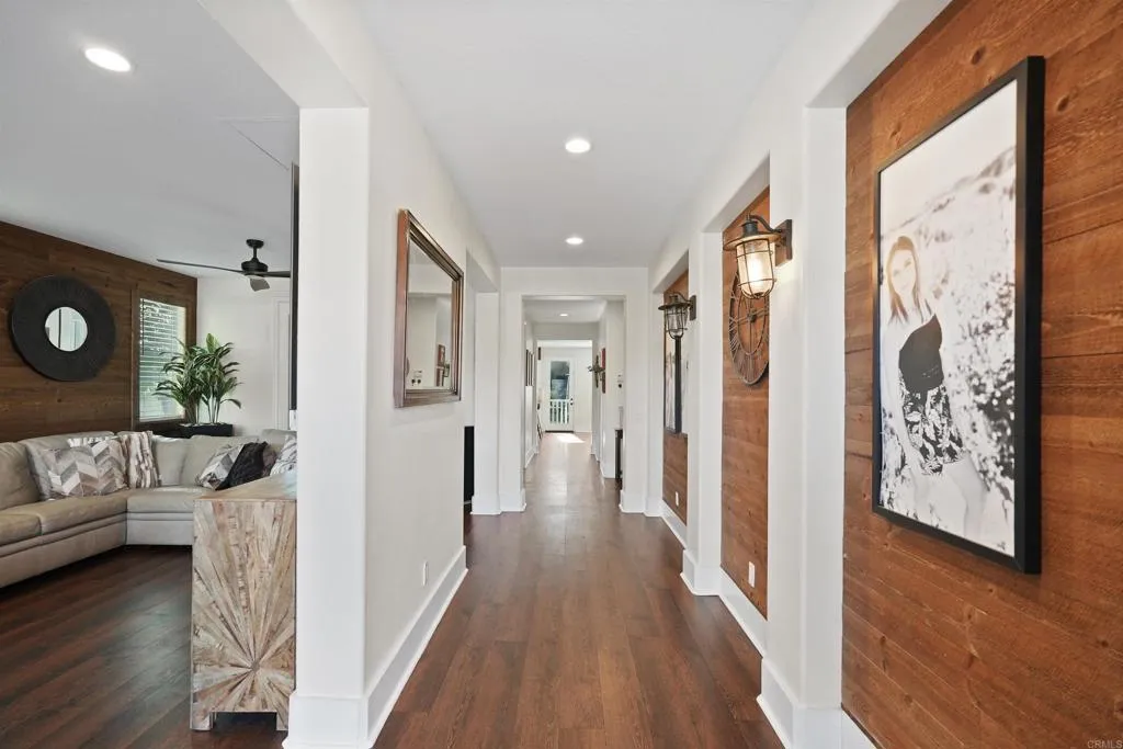 25351 Forest Street, Corona, California 92883 home-pic-18