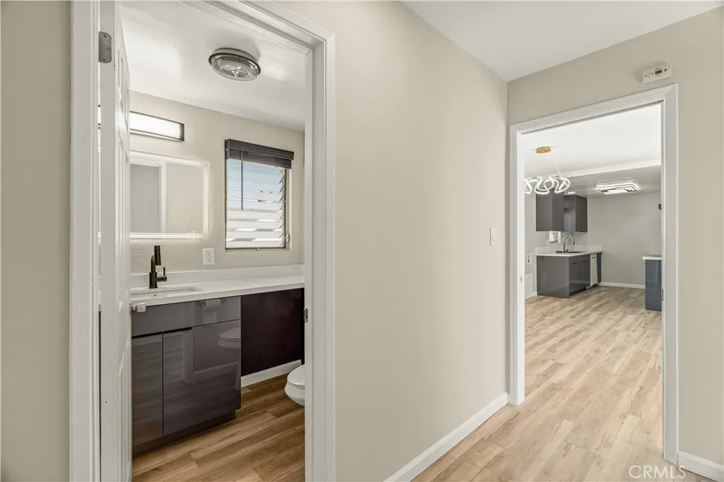 401 W 5th Street 3b, Long Beach, California 90802 home-pic-21
