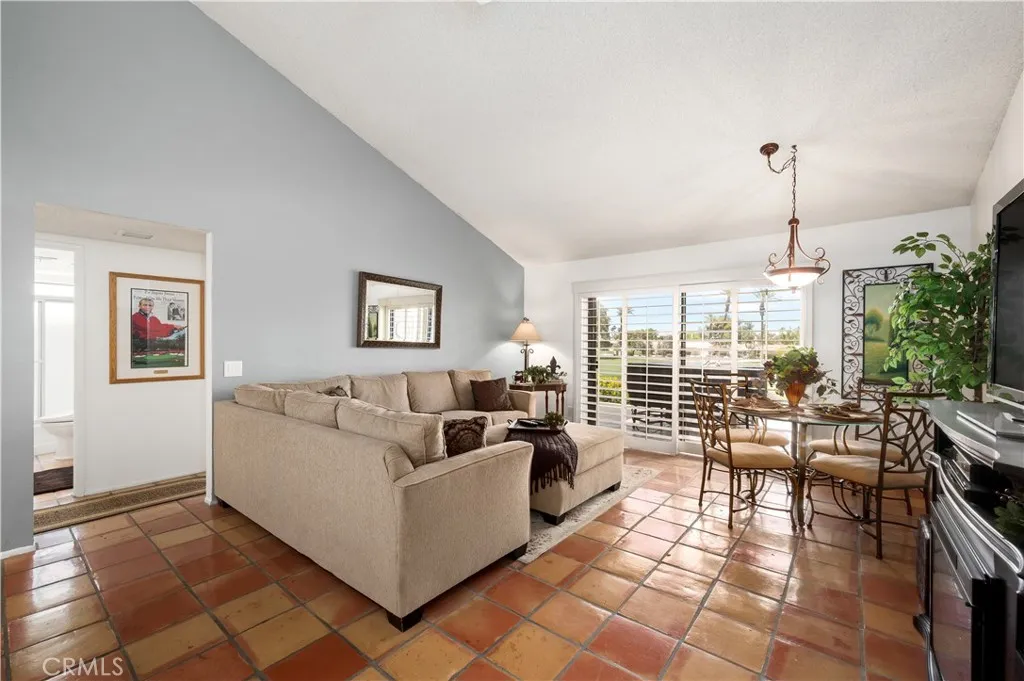 77178 Pauma Valley, Palm Desert, California 92211 home-pic-1