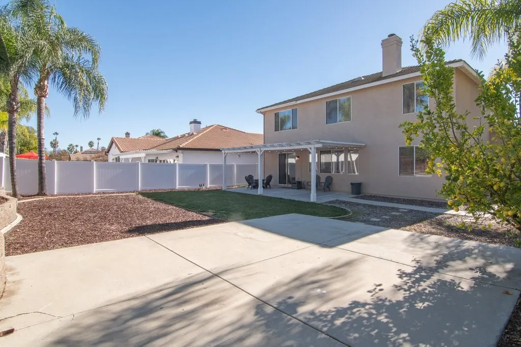 36616 Chantecler, Winchester, California 92596 home-pic-5