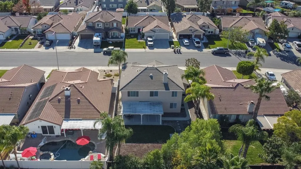 36616 Chantecler, Winchester, California 92596 home-pic-4