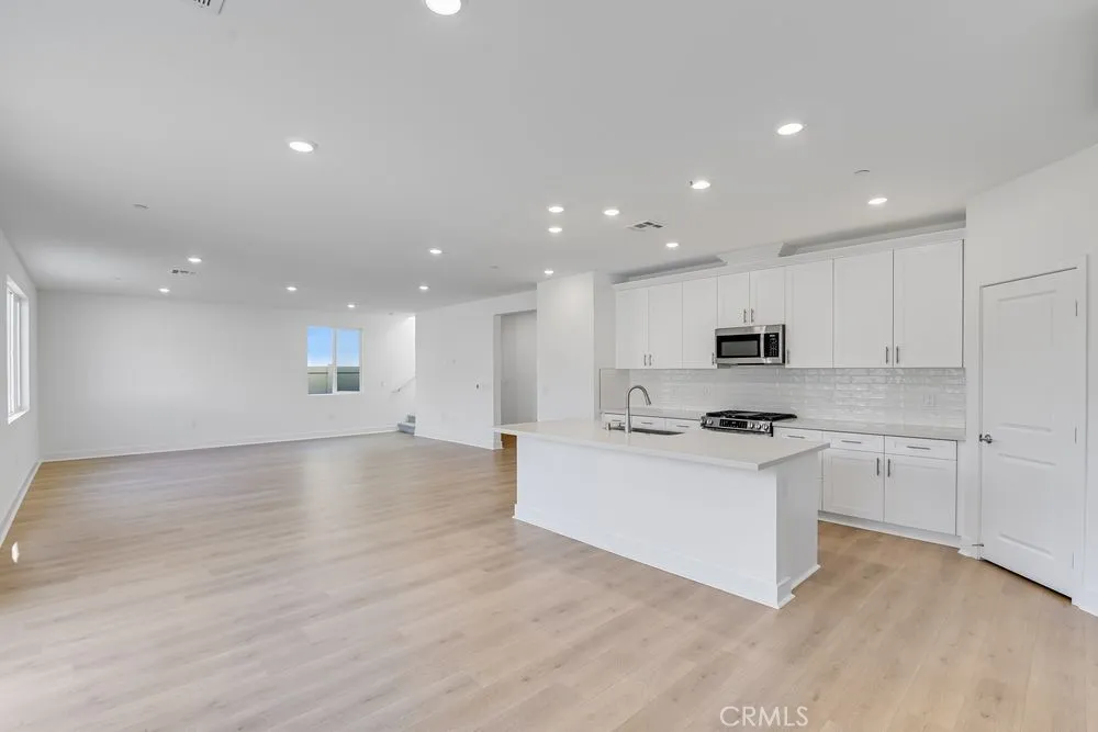 34610 Clementine Street, French Valley, California 92596 home-pic-2
