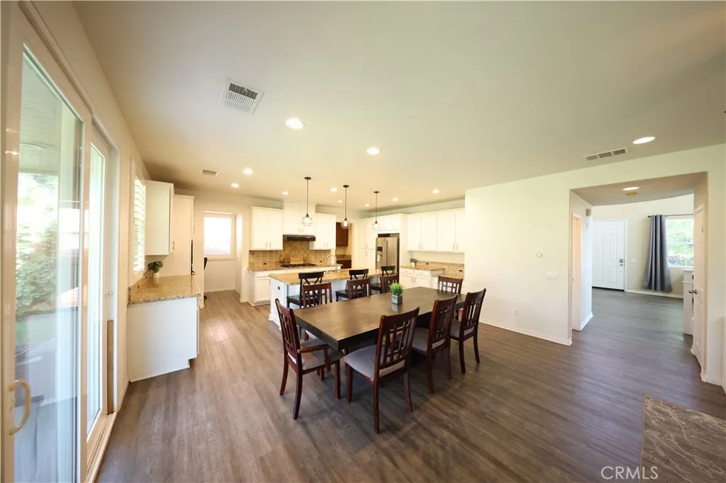 3848 Vine Maple, San Bernardino, California 92407 home-pic-4