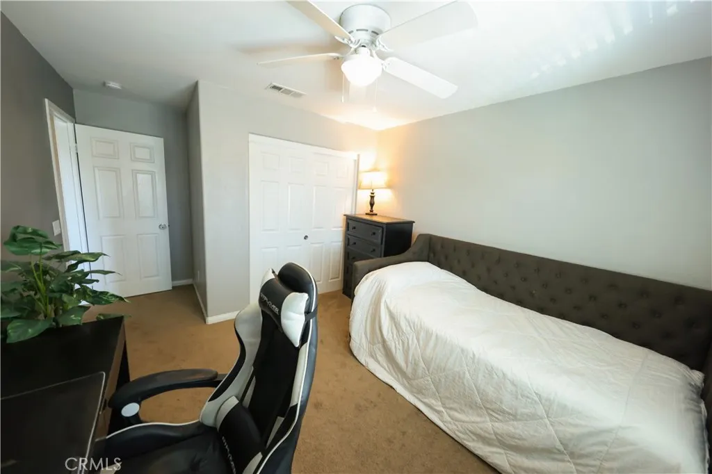 3848 Vine Maple, San Bernardino, California 92407 home-pic-16