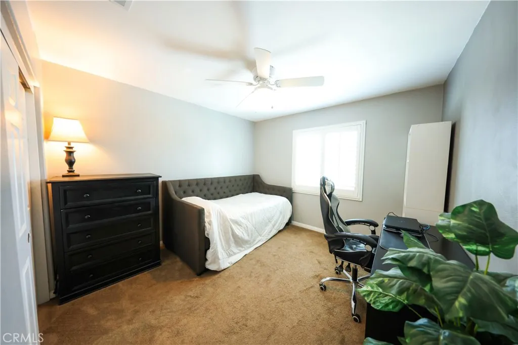 3848 Vine Maple, San Bernardino, California 92407 home-pic-15
