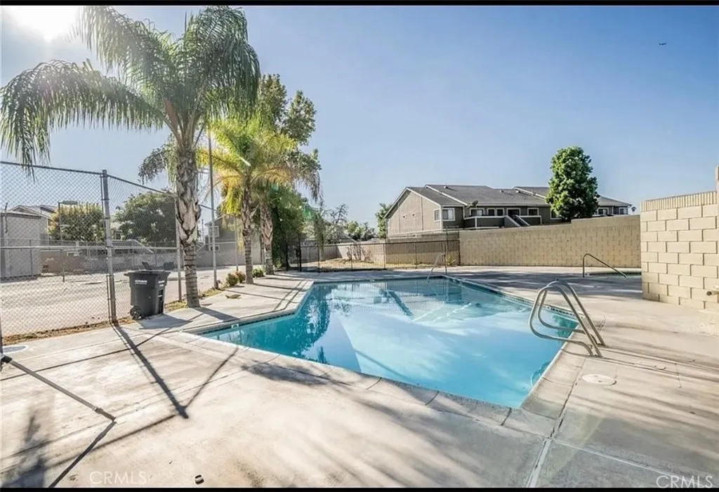 936 Fairway Drive 29, Colton, California 92324 home-pic-0