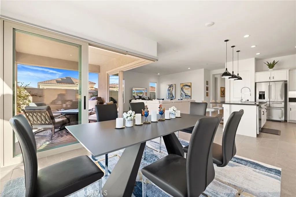 11 Chablis, Rancho Mirage, California 92270 home-pic-13