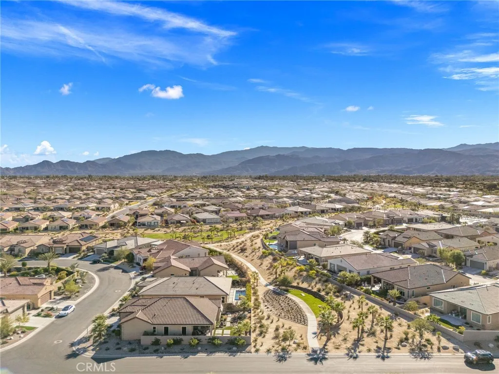 11 Chablis, Rancho Mirage, California 92270 home-pic-54
