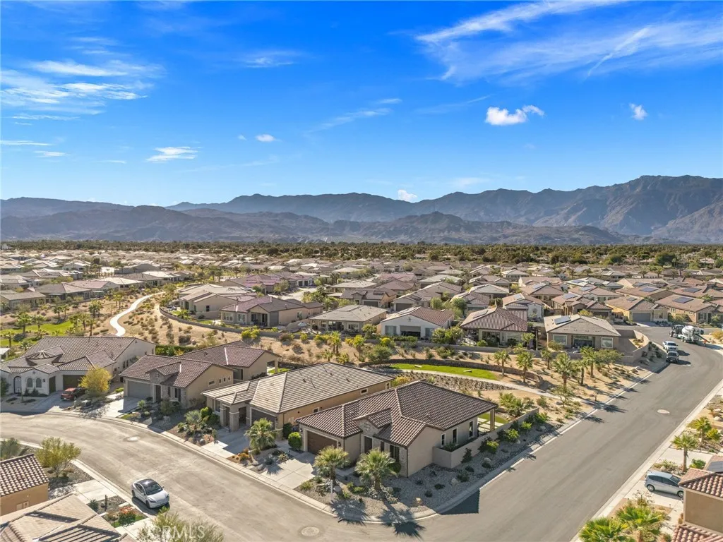 11 Chablis, Rancho Mirage, California 92270 home-pic-57