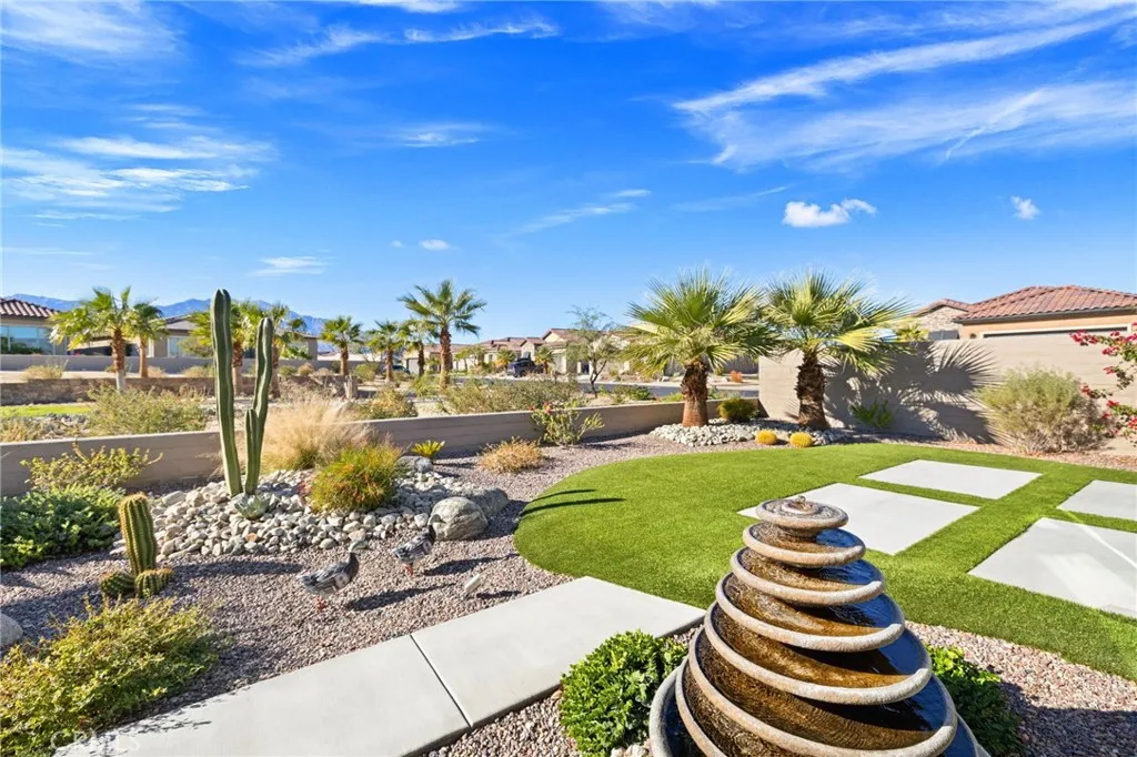 11 Chablis, Rancho Mirage, California 92270 home-pic-43