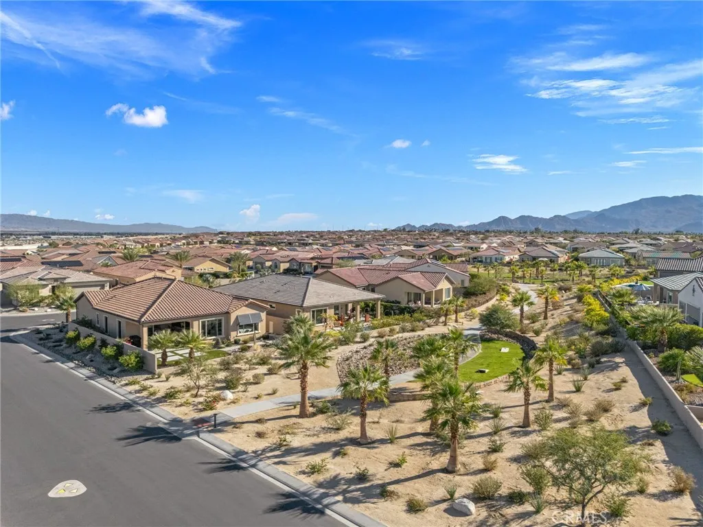 11 Chablis, Rancho Mirage, California 92270 home-pic-55