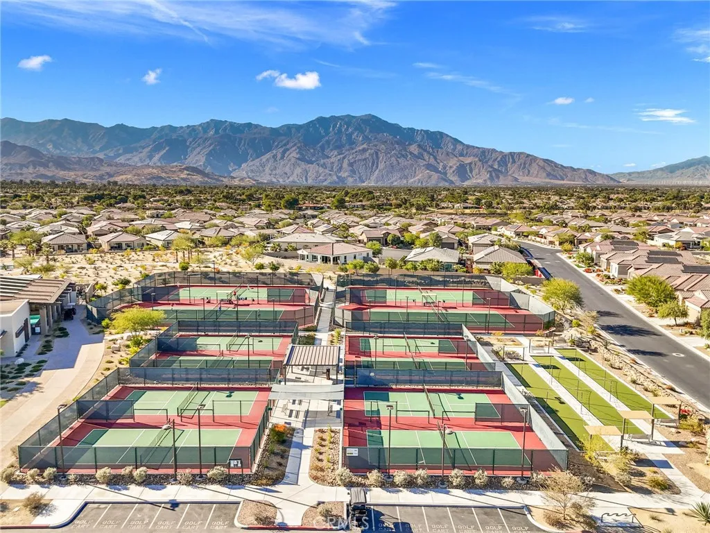 11 Chablis, Rancho Mirage, California 92270 home-pic-60