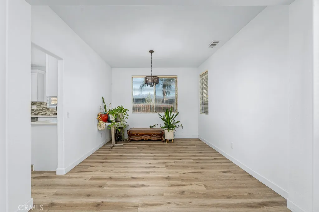 373 Palo Santa, San Jacinto, California 92582 home-pic-6