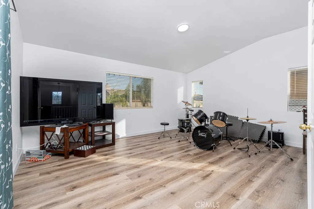373 Palo Santa, San Jacinto, California 92582 home-pic-27
