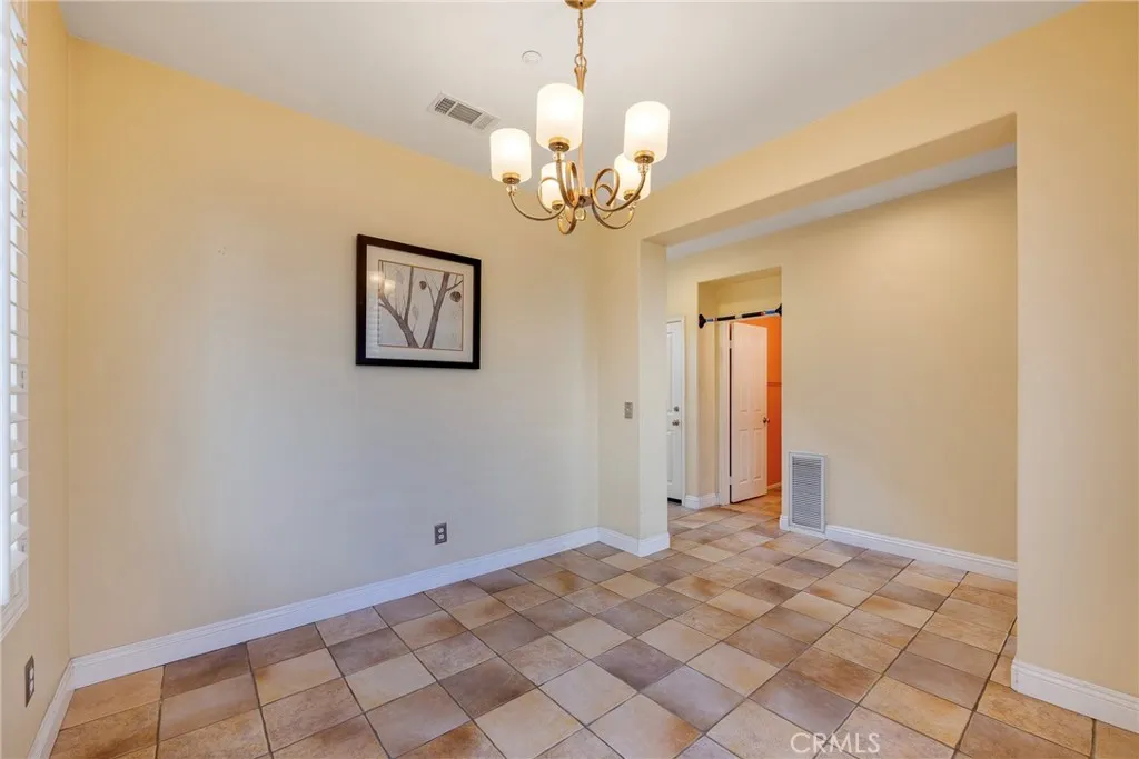 11 Springwater Dr, Buena Park, California 90621 home-pic-10