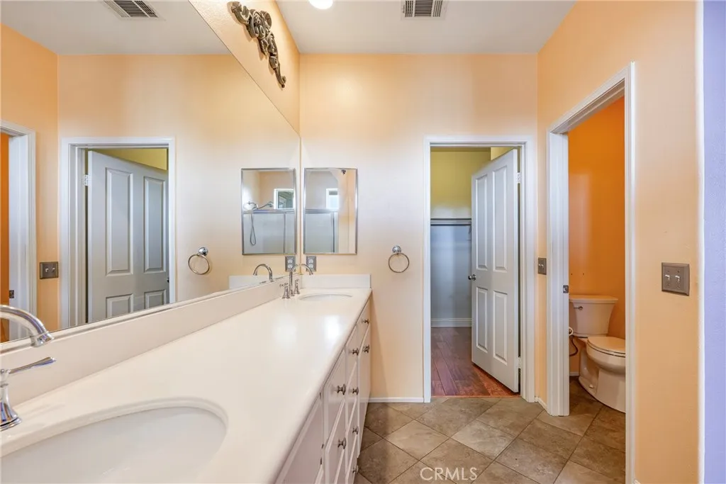 11 Springwater Dr, Buena Park, California 90621 home-pic-23