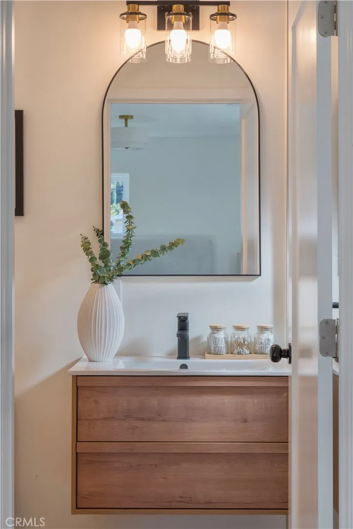 7430 Ponce Avenue, West Hills, California 91307 home-pic-18