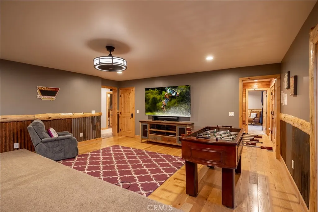 43451 Sheephorn Road, Big Bear Lake, California 92315 home-pic-13