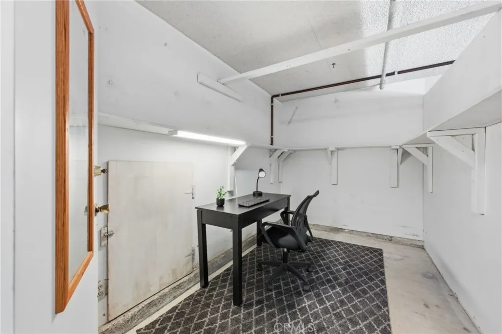 4320 Glencoe Avenue 2, Marina Del Rey, California 90292 home-pic-29
