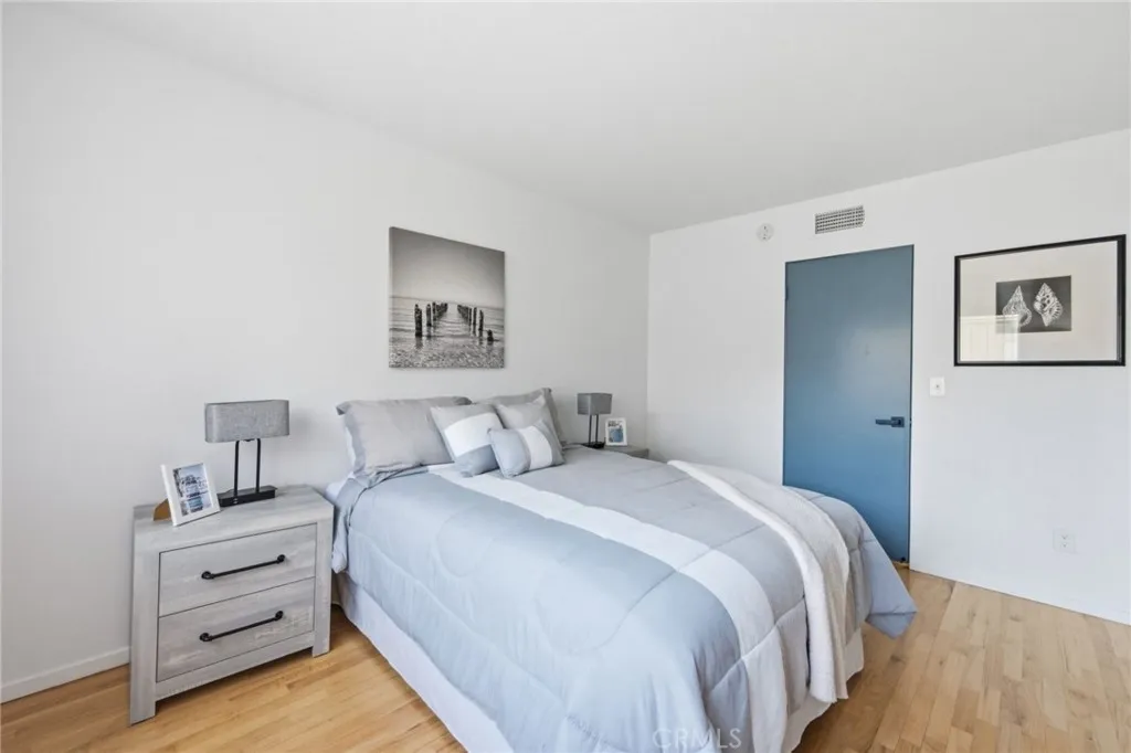 4320 Glencoe Avenue 2, Marina Del Rey, California 90292 home-pic-24