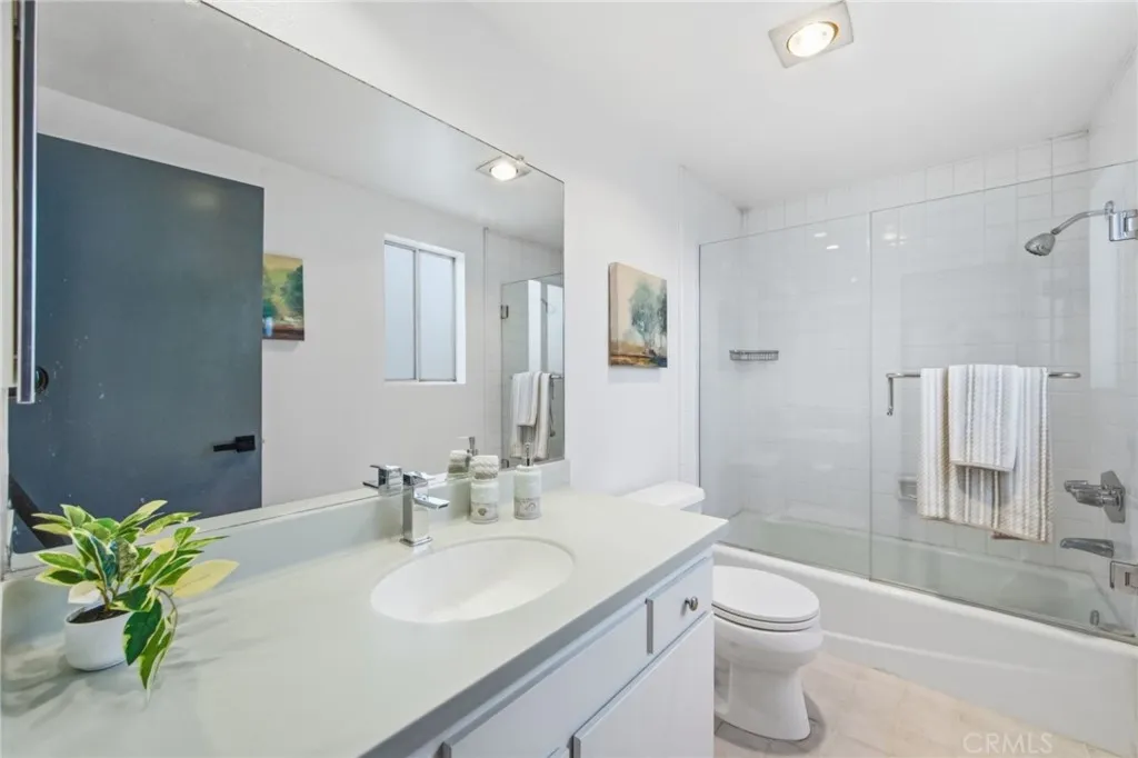4320 Glencoe Avenue 2, Marina Del Rey, California 90292 home-pic-27