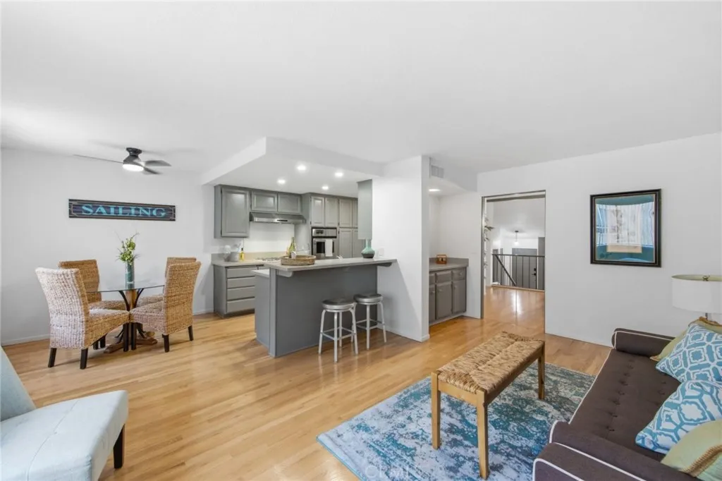 4320 Glencoe Avenue 2, Marina Del Rey, California 90292 home-pic-11