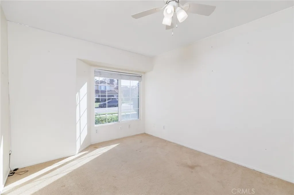 833 Empressa Court, Hemet, California 92543 home-pic-19