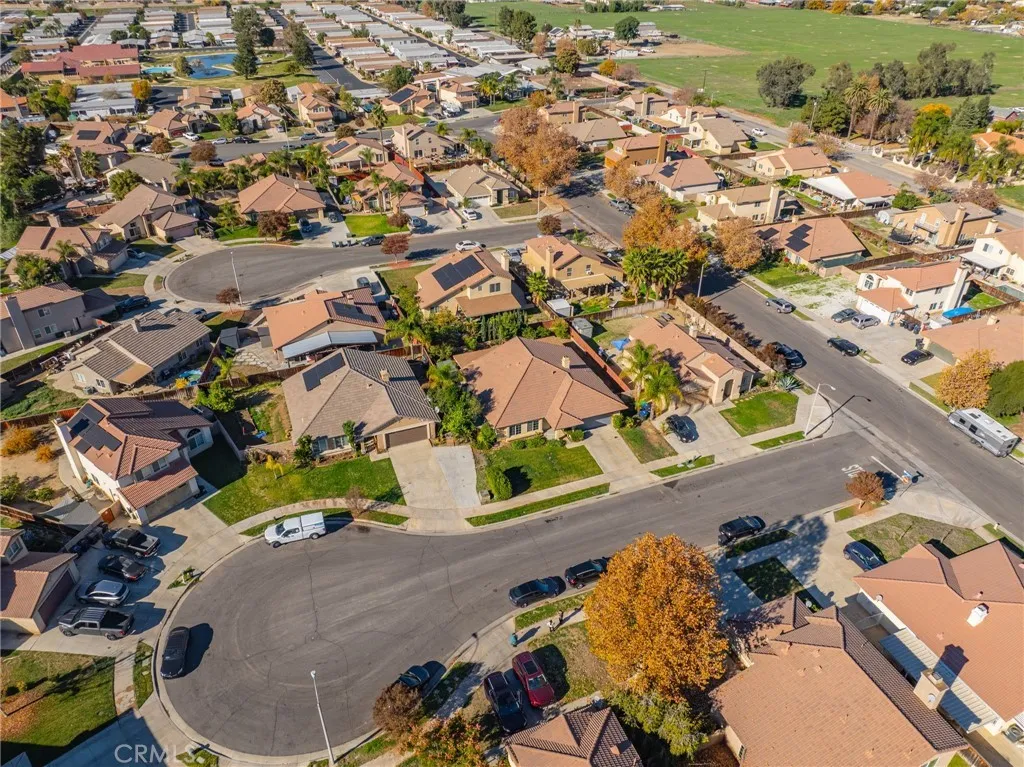833 Empressa Court, Hemet, California 92543 home-pic-33