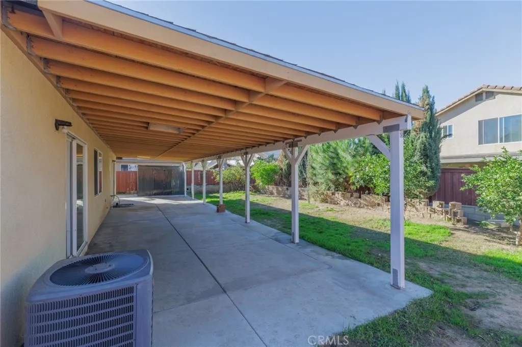 833 Empressa Court, Hemet, California 92543 home-pic-24