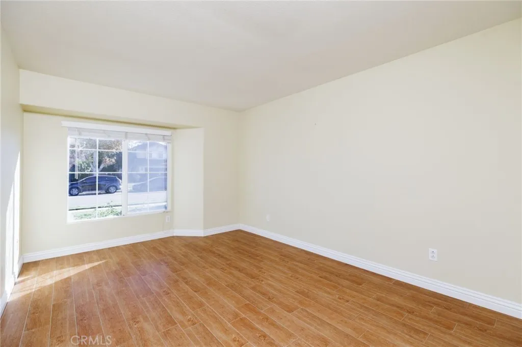 833 Empressa Court, Hemet, California 92543 home-pic-17