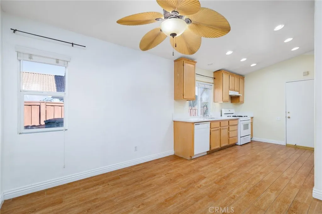 833 Empressa Court, Hemet, California 92543 home-pic-7