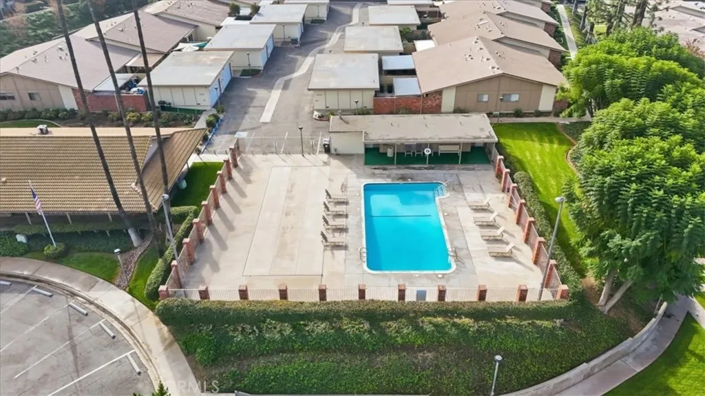 22745 Palm Avenue H, Grand Terrace, California 92313 home-pic-16