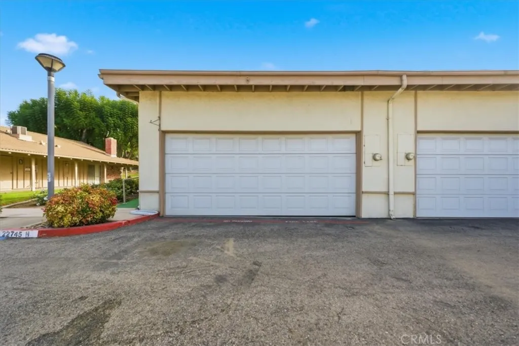 22745 Palm Avenue H, Grand Terrace, California 92313 home-pic-15