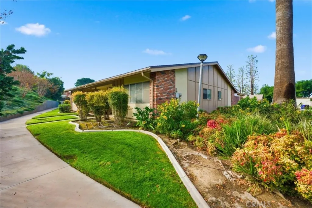 22745 Palm Avenue H, Grand Terrace, California 92313 home-pic-0