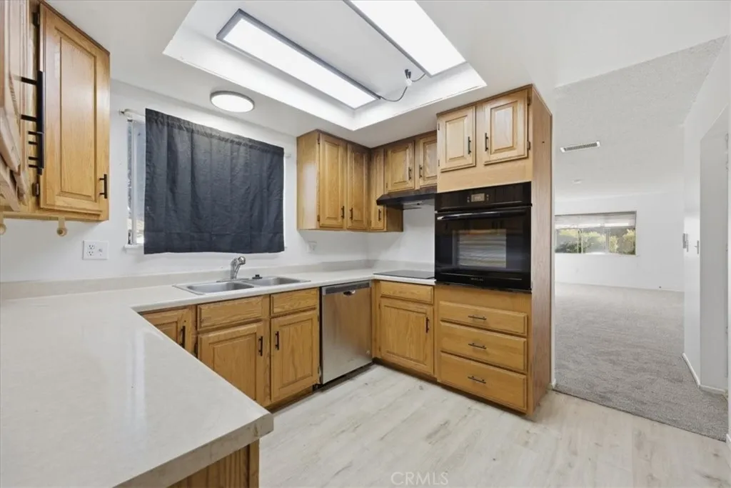 22745 Palm Avenue H, Grand Terrace, California 92313 home-pic-6