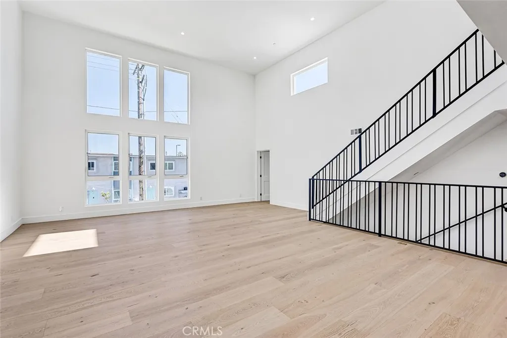 2009 Blossom Lane, Redondo Beach, California 90278 home-pic-13