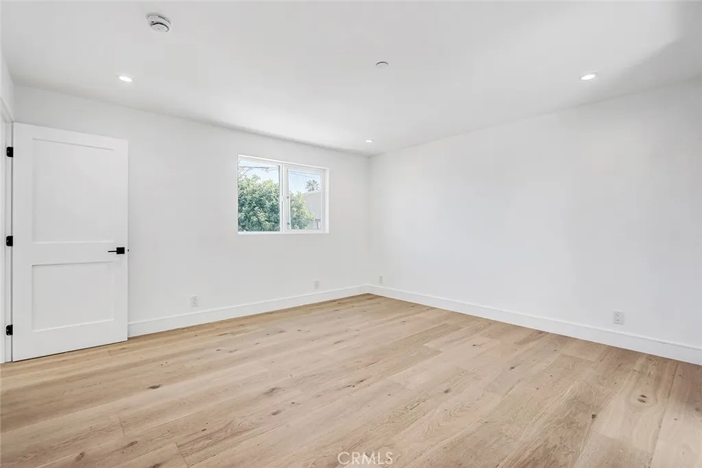 2009 Blossom Lane, Redondo Beach, California 90278 home-pic-15