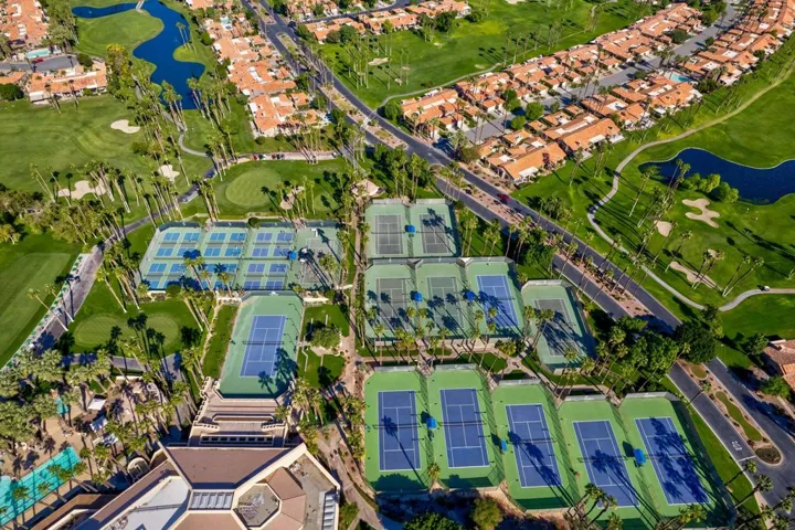 37_Palm_Valley_CC_Drone5_mls