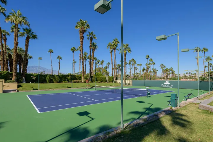 44_Palm_Valley_CC7_mls