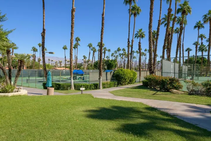 43_Palm_Valley_CC5_mls