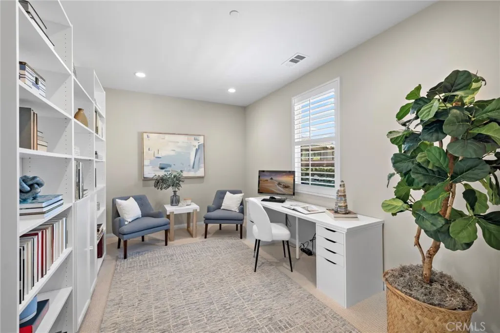 88 Cerrero Court, Rancho Mission Viejo, California 92694 home-pic-9